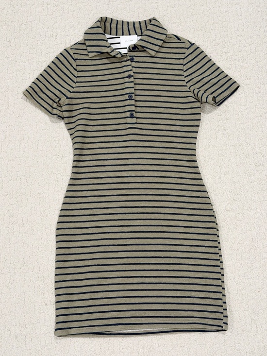 Reformation Dresses & Skirts - Reformation Striped Textured Polo Dress Size Medium